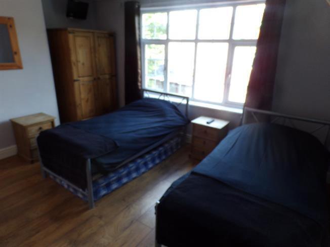 Manor House Hotel Bootle  Bagian luar foto