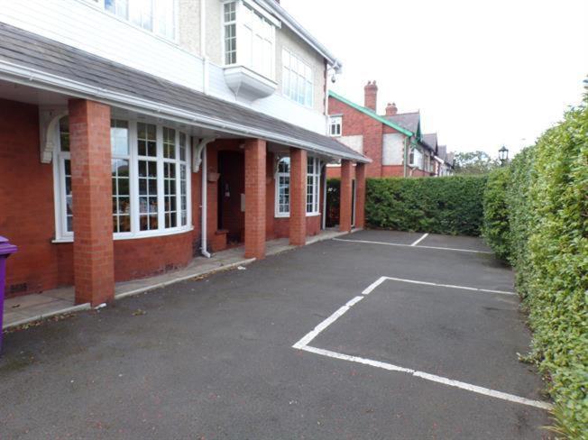 Manor House Hotel Bootle  Bagian luar foto